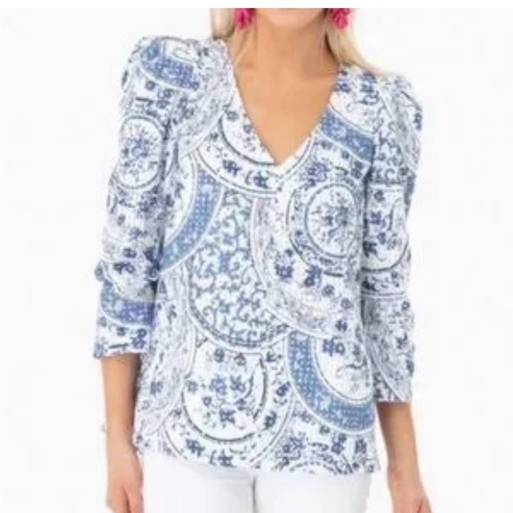 Tuckernuck Porcelain Blue and White Eyelet Patterned Women's Top XS